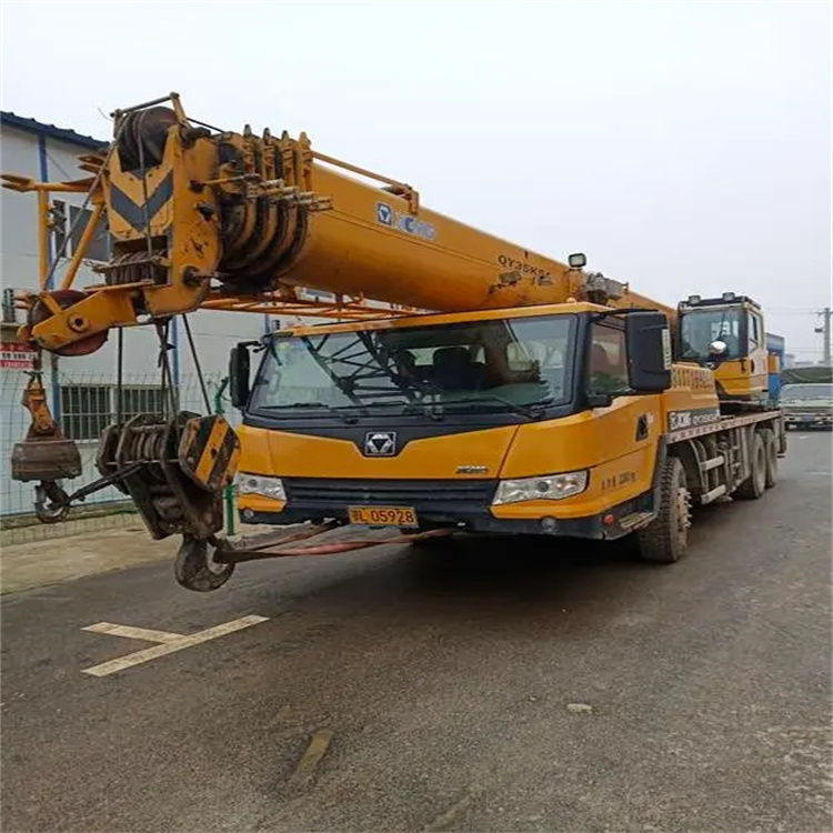 彭场镇吊车出租保险：全面覆盖，安全无忧