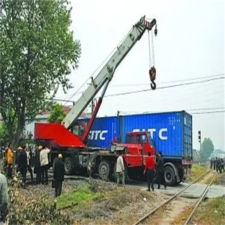 彭场镇如何快速找到附近的吊车救援公司