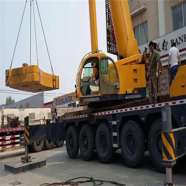 彭场镇当地吊车出租|机器吊装|75吨|工厂搬迁服务